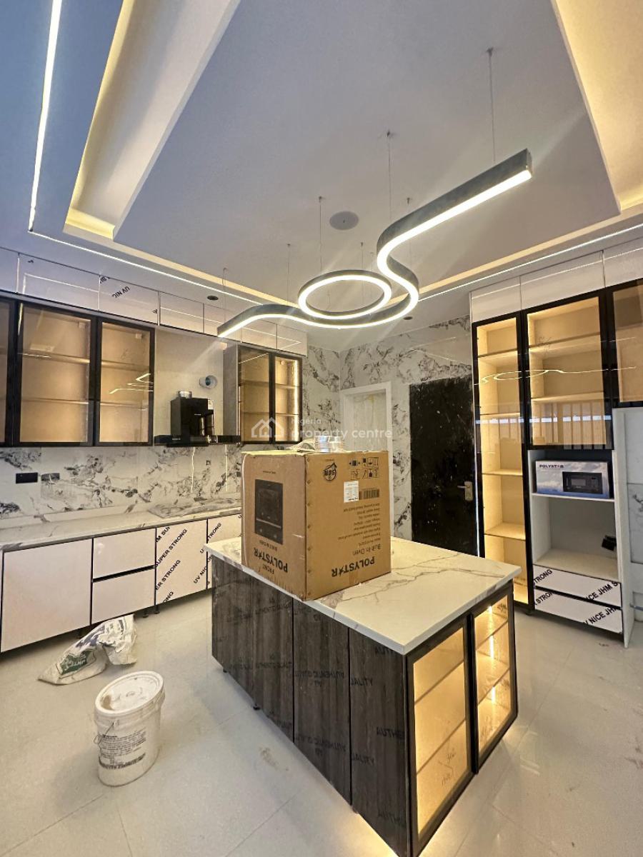 Contemporary Spacious 5 Bedroom Fully Detached Duplex with Bq, Rooftop, Lekki Phase 1, Lekki, Lagos, Detached Duplex for Sale