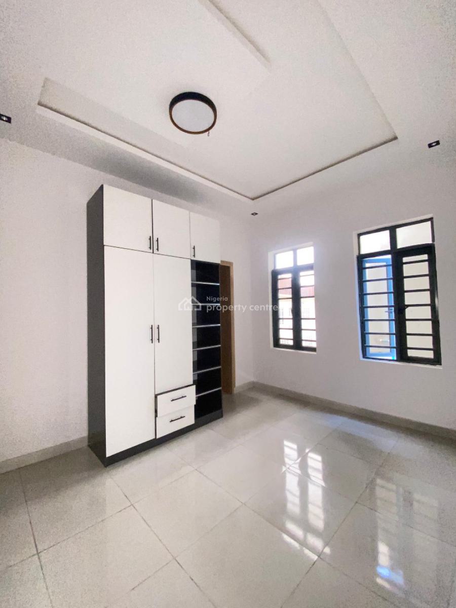 2 Bedroom Apartment with Gym, Ogombo, Ajah, Lagos, Flat / Apartment for Sale