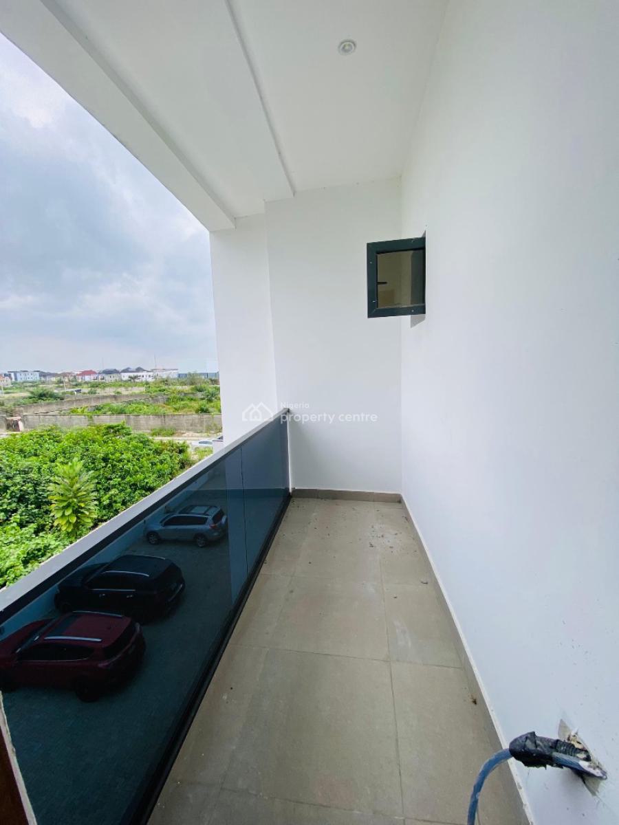 Spacious 3 Bedroom Apartment, Ogombo, Ajah, Lagos, Flat / Apartment for Sale