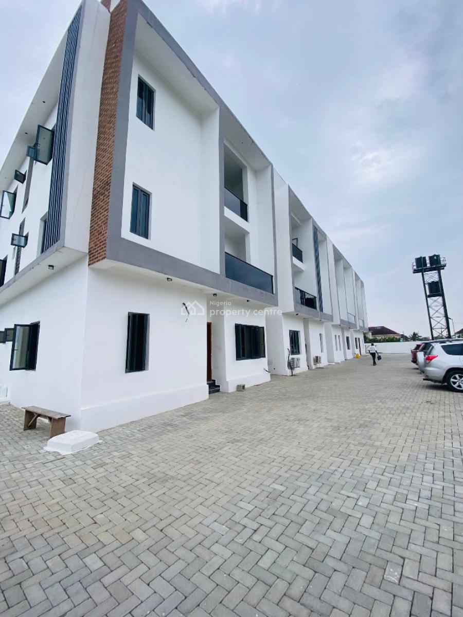 Spacious 3 Bedroom Apartment, Ogombo, Ajah, Lagos, Flat / Apartment for Sale