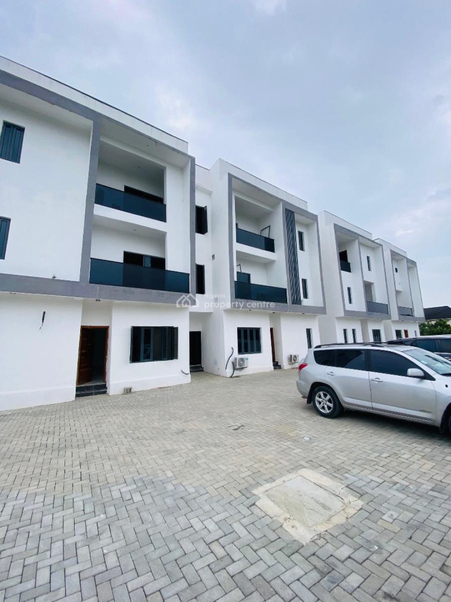 Spacious 3 Bedroom Apartment, Ogombo, Ajah, Lagos, Flat / Apartment for Sale