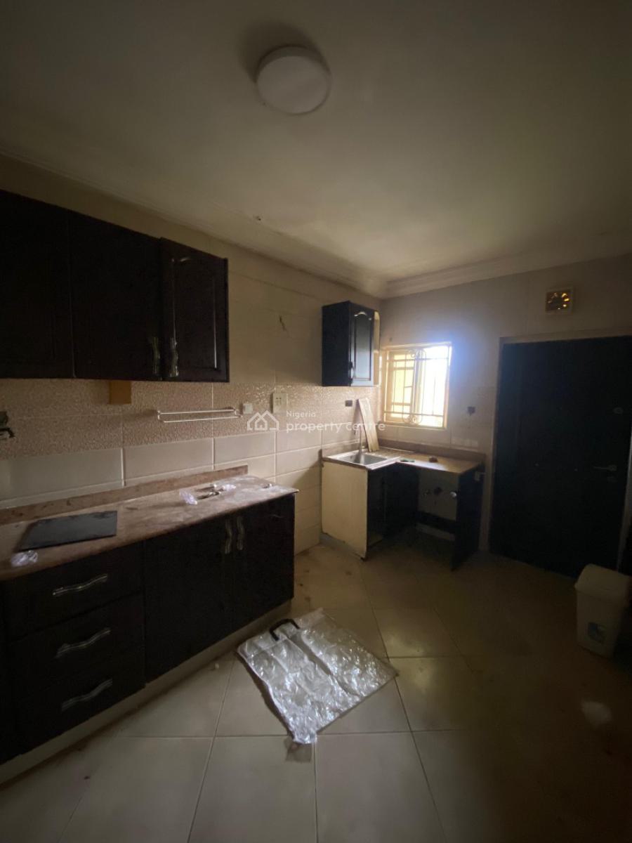 3 Bedroom Apartment, Ogombo, Ajah, Lagos, Flat / Apartment for Rent