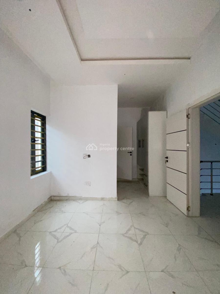 4 Bedroom Terraced Duplex with a Room Bq, Ogombo, Ajah, Lagos, Terraced Duplex for Sale