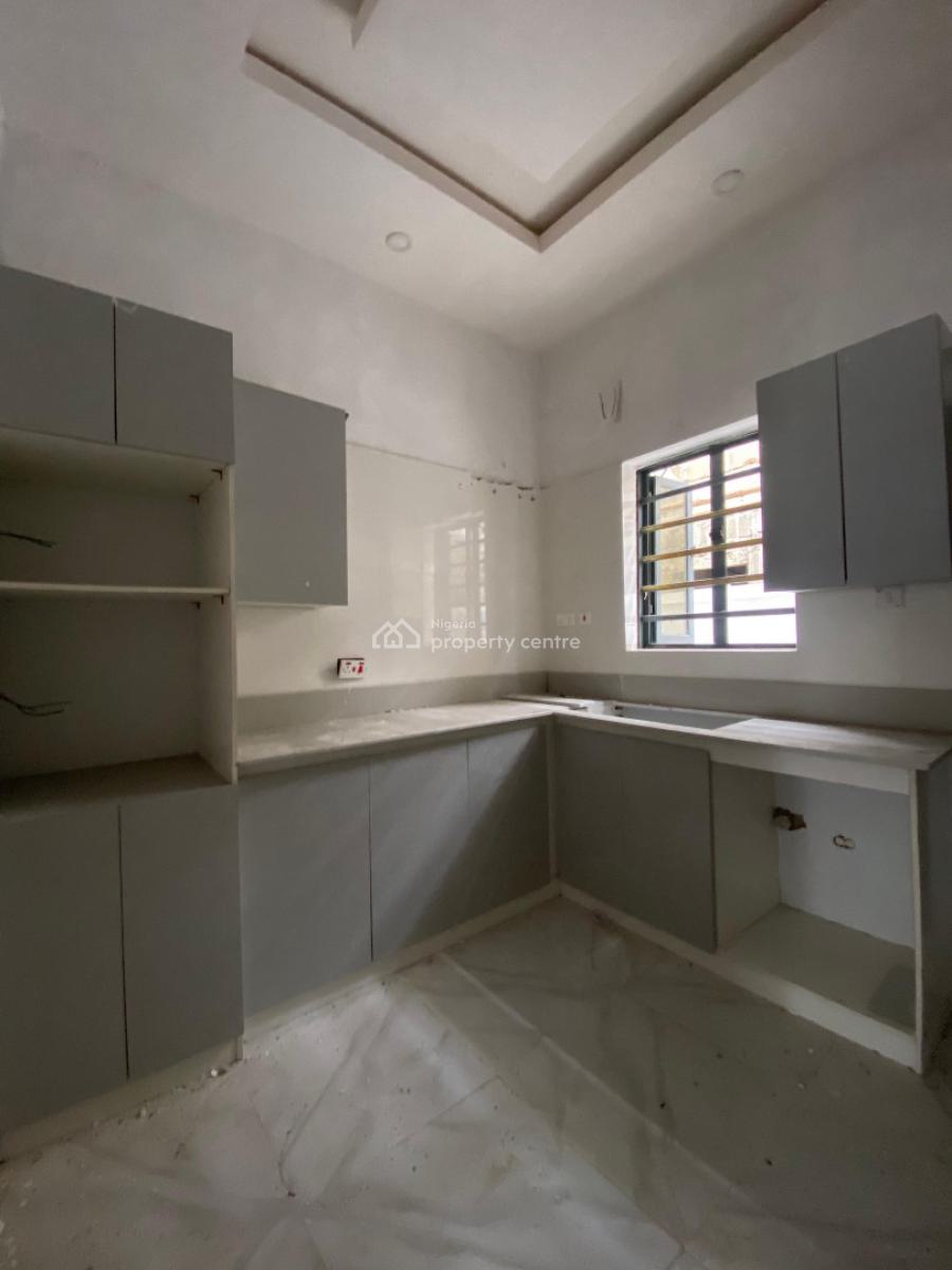 4 Bedroom Terraced Duplex with a Room Bq, Ogombo, Ajah, Lagos, Terraced Duplex for Sale