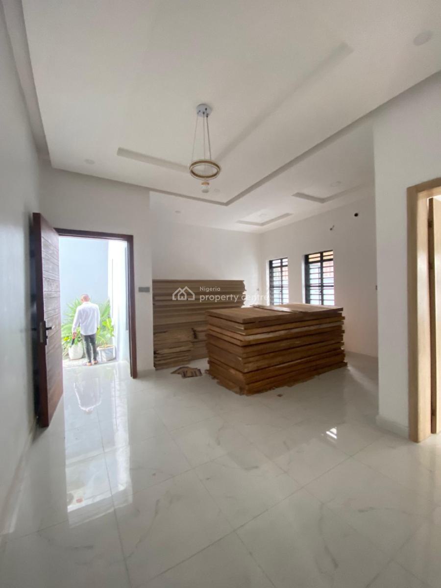 1 Bedroom Apartment, Ogombo, Ajah, Lagos, Flat / Apartment for Sale