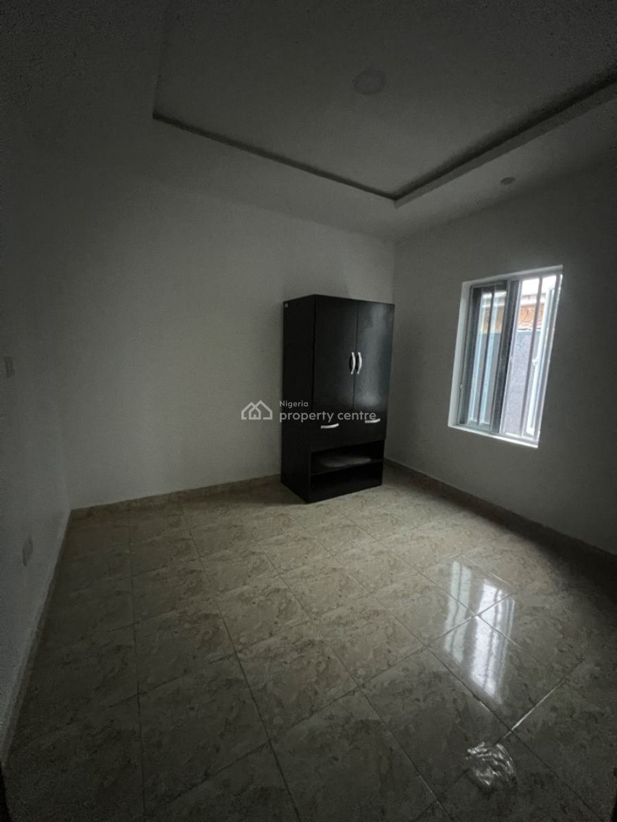 Brand New Spacious 2 Bedroom Apartment, Silverland Estate, Sangotedo, Ajah, Lagos, Flat / Apartment for Rent