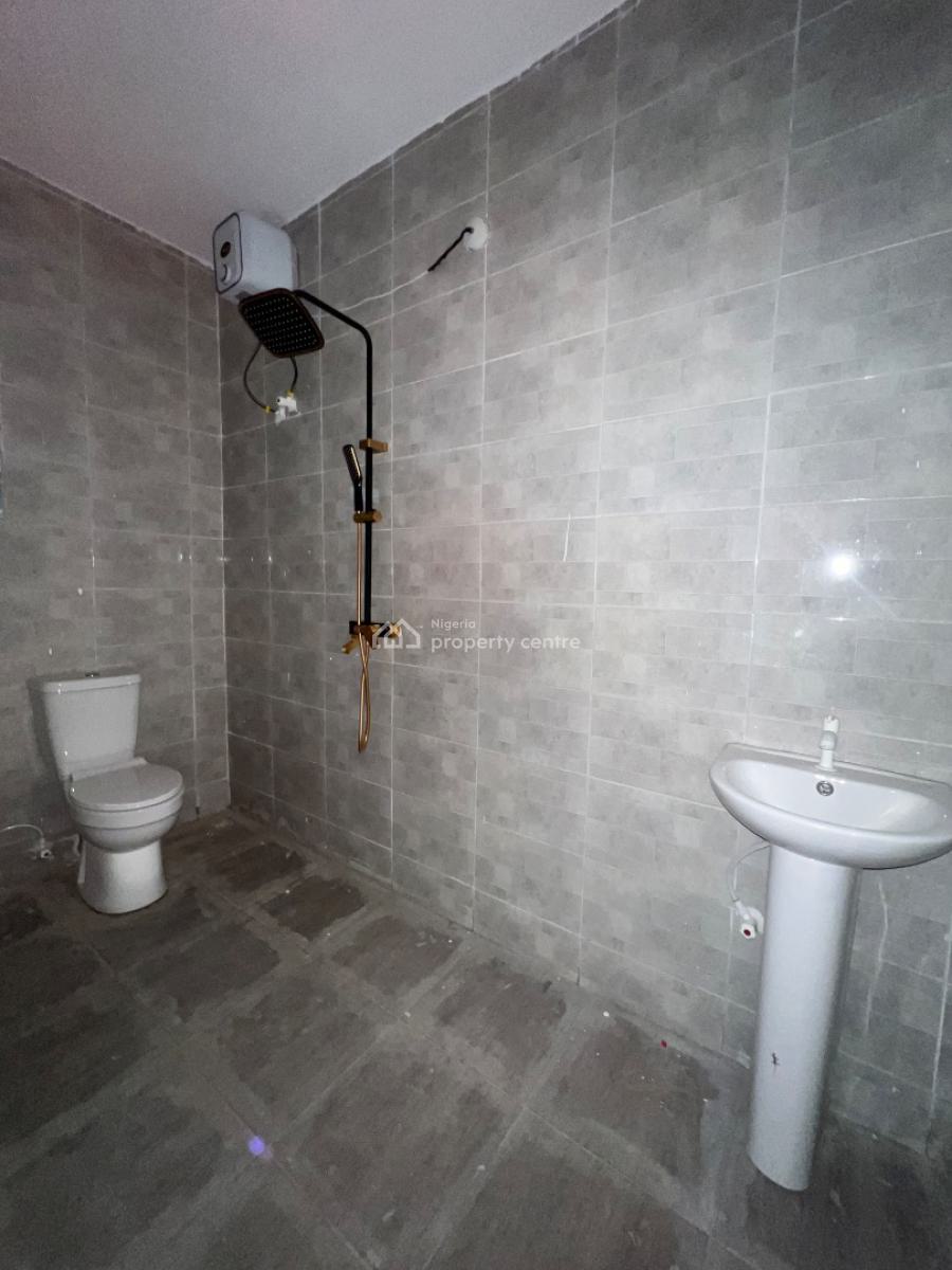 Brand New Spacious 2 Bedroom Apartment, Silverland Estate, Sangotedo, Ajah, Lagos, Flat / Apartment for Rent