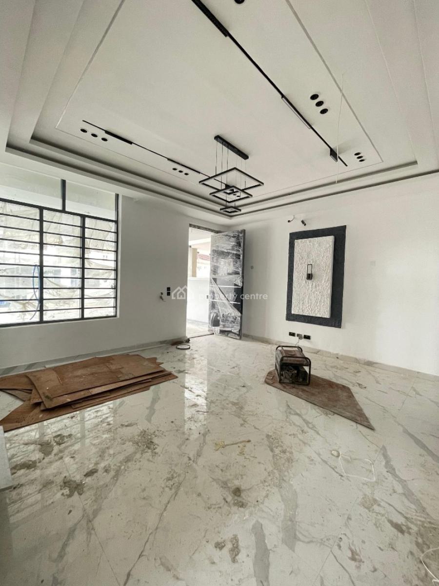 The Luxurious 5 Bedrooms Home, Chevron, Lekki, Lagos, Detached Duplex for Sale