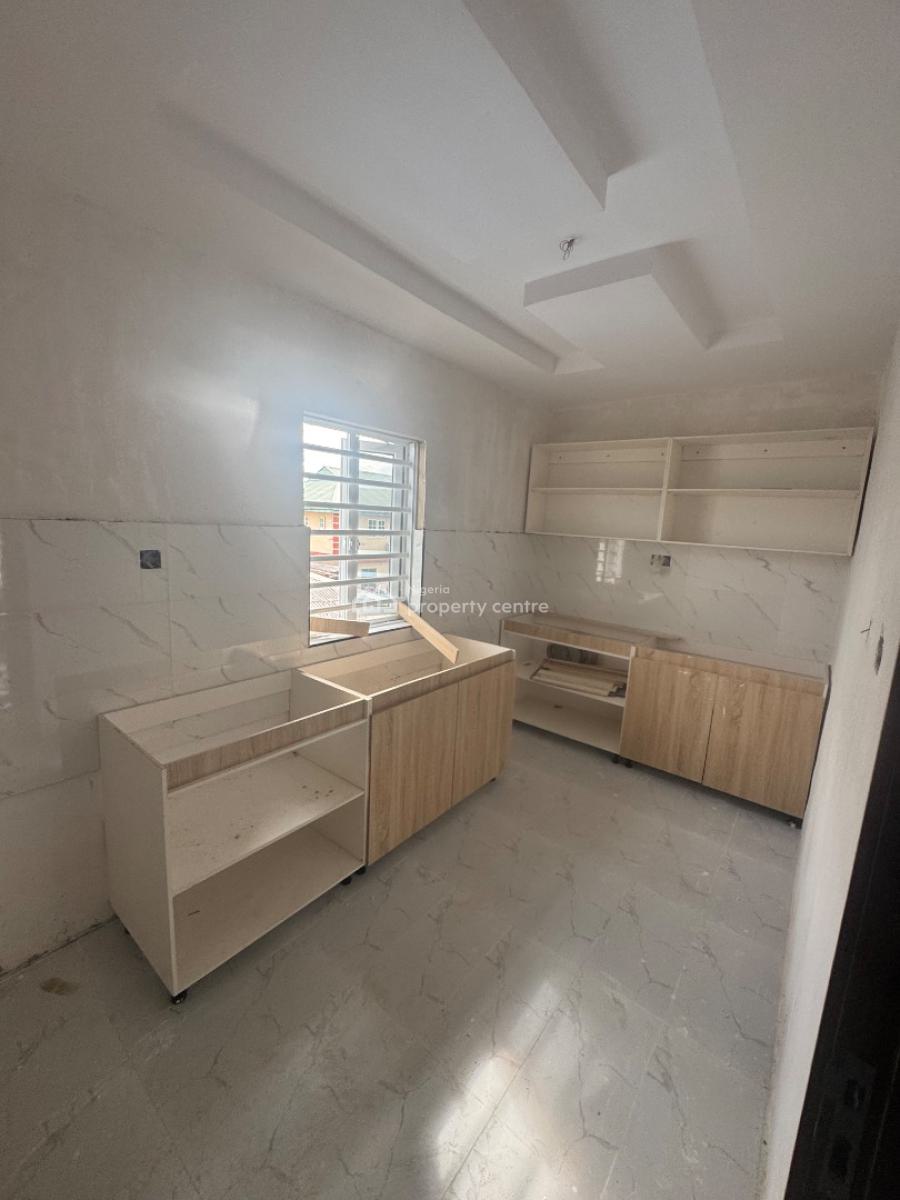 a Super Nice and Spacious 2 Bedrooms Apartment, Oniru Resttlement, Oniru, Victoria Island (vi), Lagos, Flat / Apartment for Rent