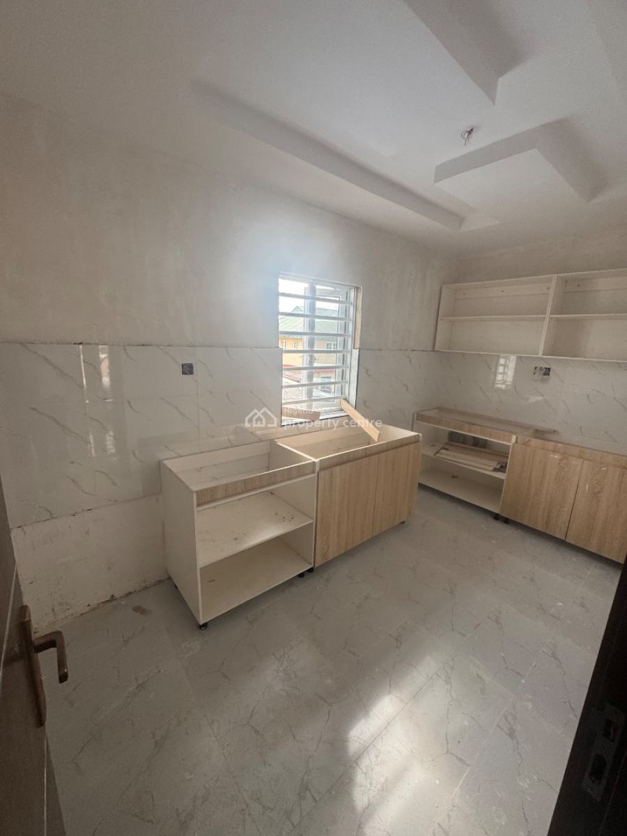 a Super Nice and Spacious 2 Bedrooms Apartment, Oniru Resttlement, Oniru, Victoria Island (vi), Lagos, Flat / Apartment for Rent