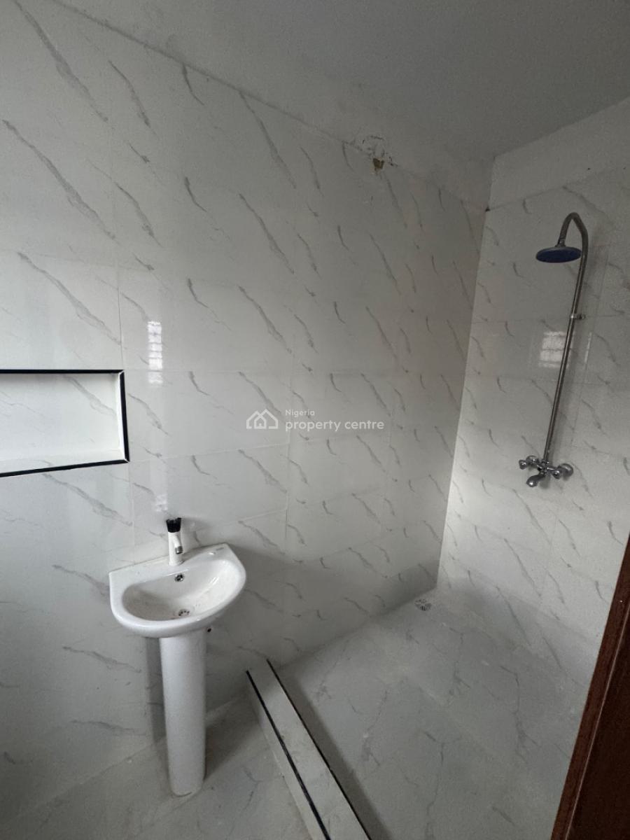 a Super Nice and Spacious 2 Bedrooms Apartment, Oniru Resttlement, Oniru, Victoria Island (vi), Lagos, Flat / Apartment for Rent