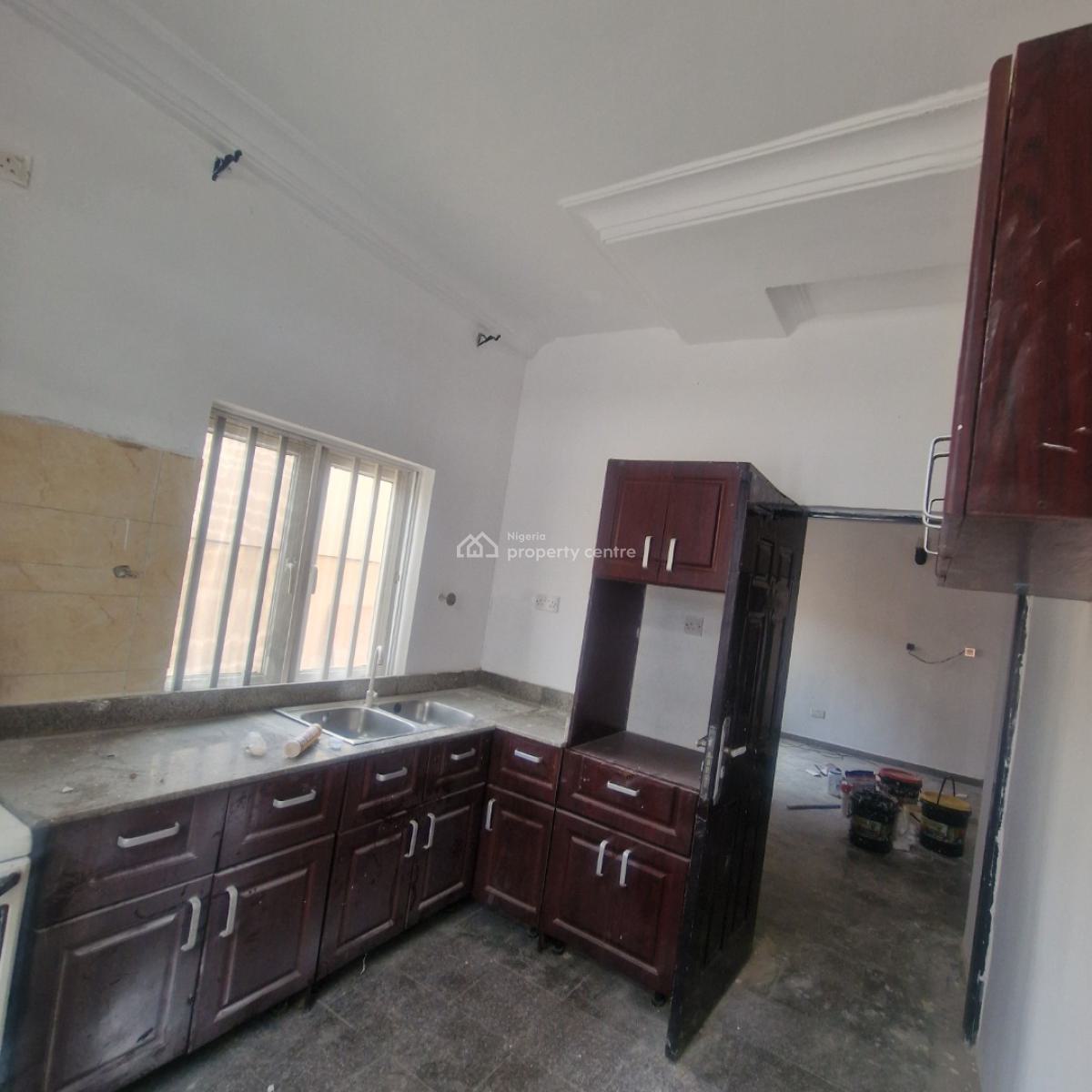 Neatly Renovated 2 Bedroom Flat, House on The Rock Road, Ikate Elegushi, Lekki, Lagos State., Ikate Elegushi, Lekki, Lagos, Flat / Apartment for Rent
