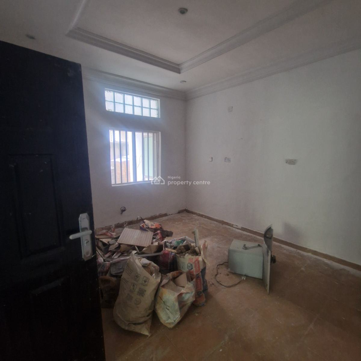 Neatly Renovated 2 Bedroom Flat, House on The Rock Road, Ikate Elegushi, Lekki, Lagos State., Ikate Elegushi, Lekki, Lagos, Flat / Apartment for Rent