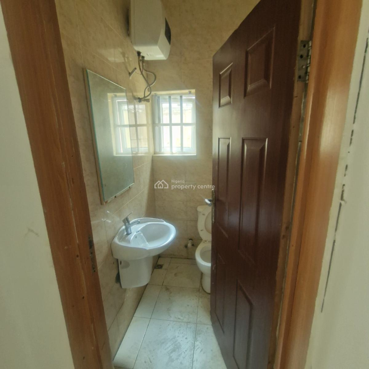 Neatly Renovated 2 Bedroom Flat, House on The Rock Road, Ikate Elegushi, Lekki, Lagos State., Ikate Elegushi, Lekki, Lagos, Flat / Apartment for Rent