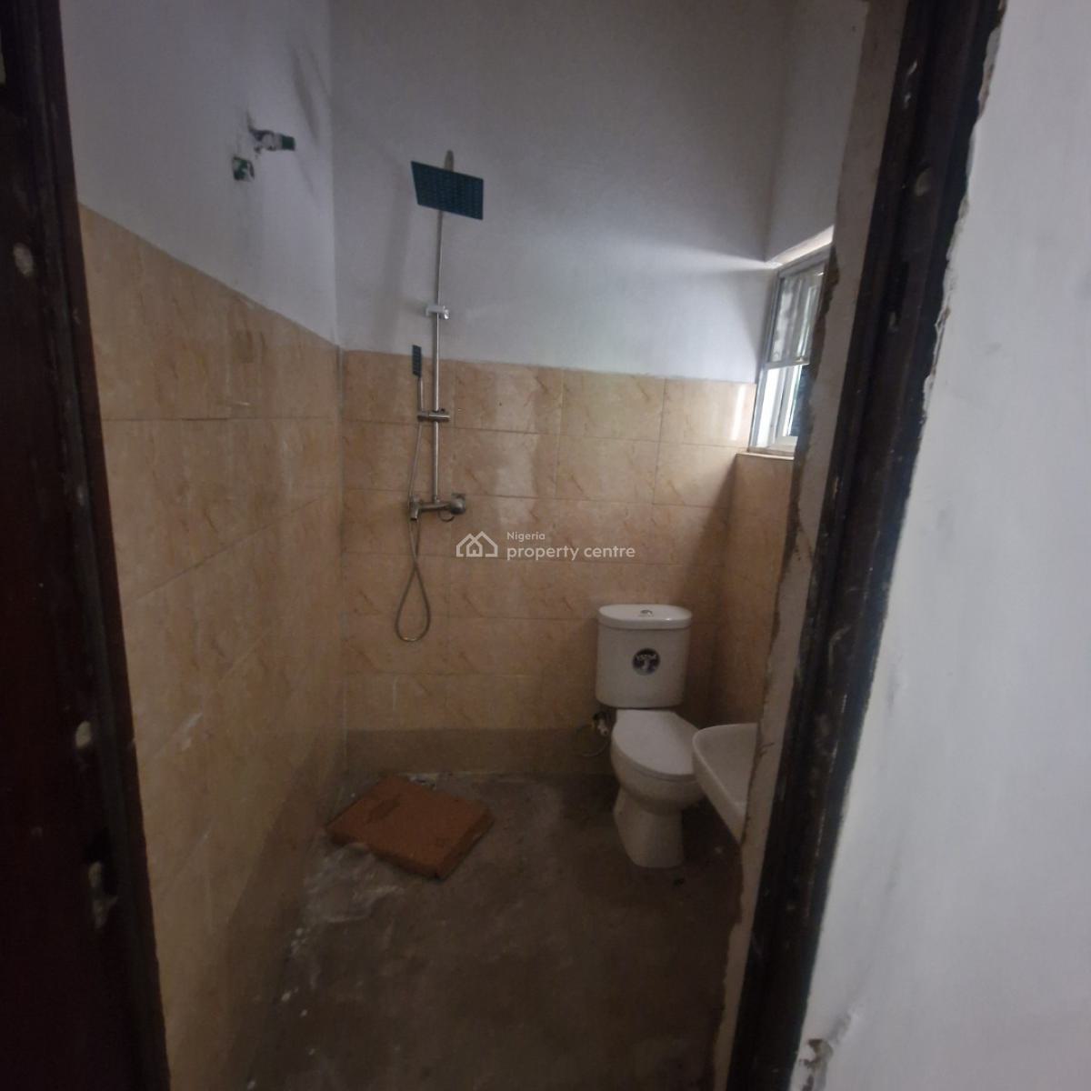 Neatly Renovated 2 Bedroom Flat, House on The Rock Road, Ikate Elegushi, Lekki, Lagos State., Ikate Elegushi, Lekki, Lagos, Flat / Apartment for Rent