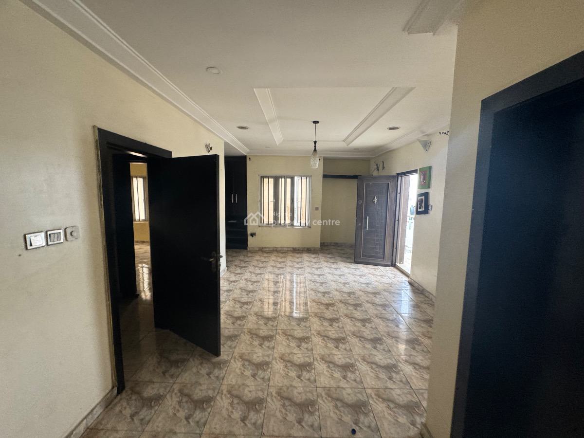 a Very Spacious 6 Bedrooms House Suitable for Commercial/residential, Off Freedom Way, Lekki Phase 1, Lekki, Lagos, Semi-detached Duplex for Rent