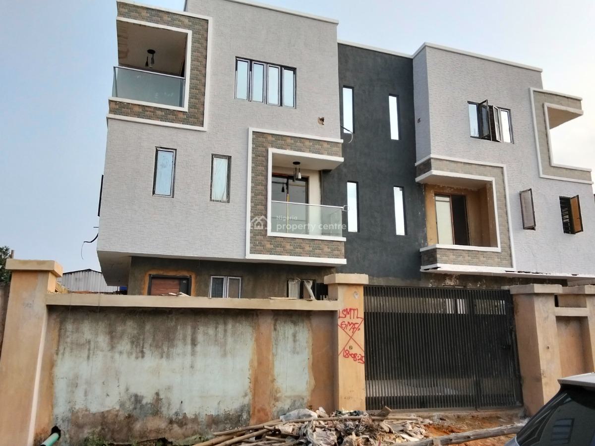 4 Bedrooms Semi Detached Duplex, Behind Road Safety, Ojodu, Lagos, Semi-detached Duplex for Sale