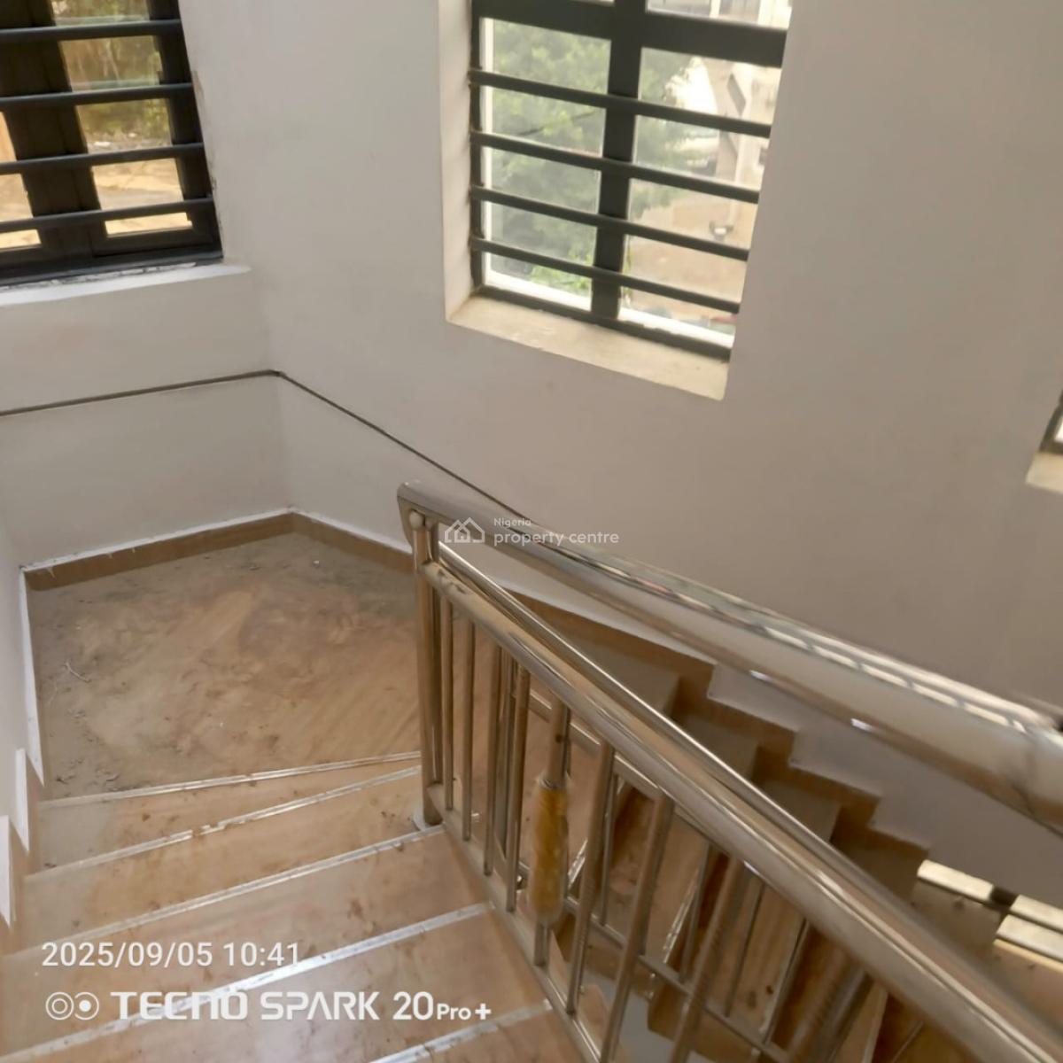 4 Bedrooms Semi Detached Duplex, Behind Road Safety, Ojodu, Lagos, Semi-detached Duplex for Sale