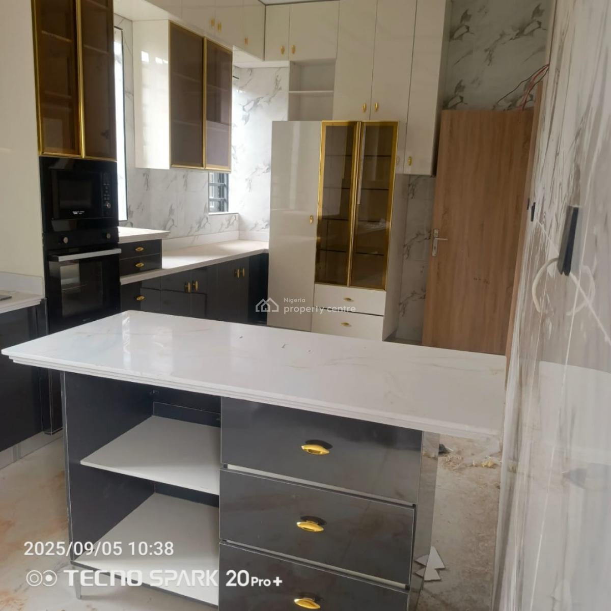 4 Bedrooms Semi Detached Duplex, Behind Road Safety, Ojodu, Lagos, Semi-detached Duplex for Sale