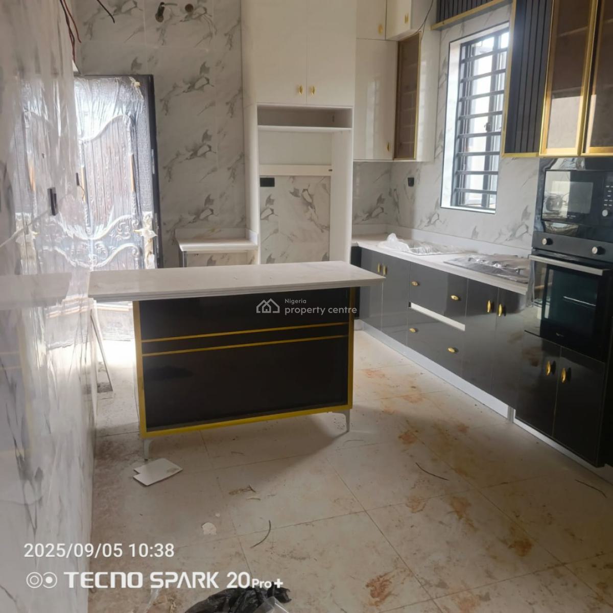 4 Bedrooms Semi Detached Duplex, Behind Road Safety, Ojodu, Lagos, Semi-detached Duplex for Sale