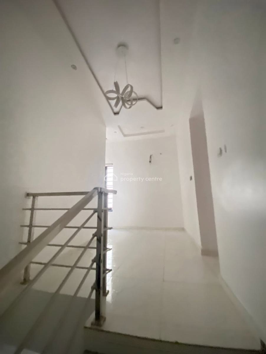 Self-serviced, Come with Your Own Generator 5 Bedroom En-suite Detache, Before Chevron Drive, Osapa, Lekki, Lagos, House for Rent