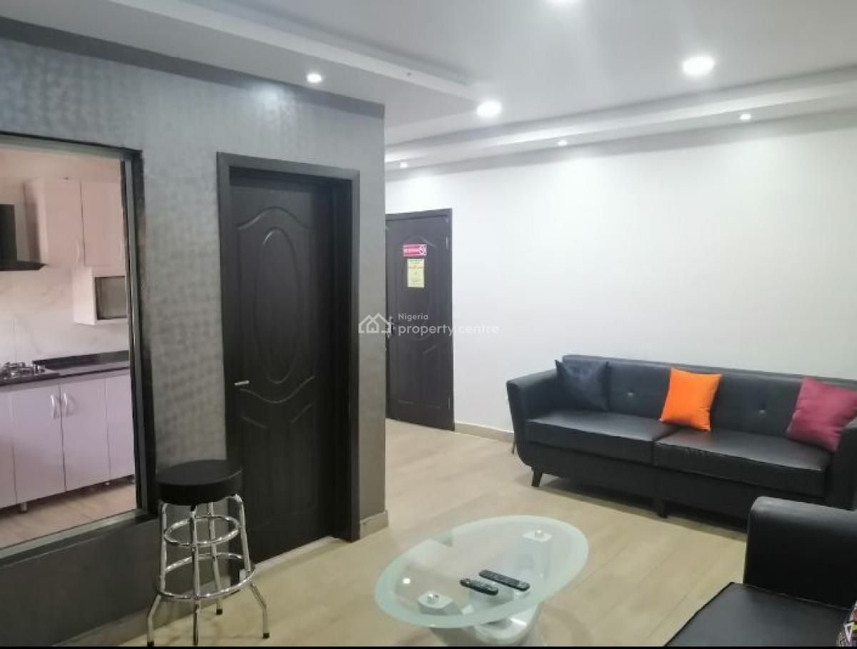 Cozy Haven, Ikeja, Lagos, Mini Flat (room and Parlour) Short Let