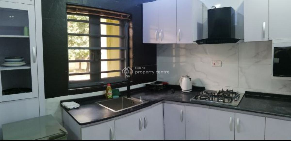 Cozy Haven, Ikeja, Lagos, Mini Flat (room and Parlour) Short Let
