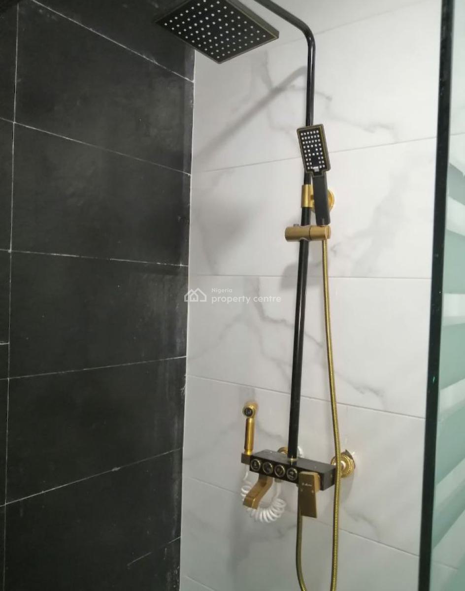 Cozy Haven, Ikeja, Lagos, Mini Flat (room and Parlour) Short Let