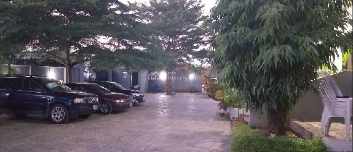 Cozy Haven, Ikeja, Lagos, Mini Flat (room and Parlour) Short Let