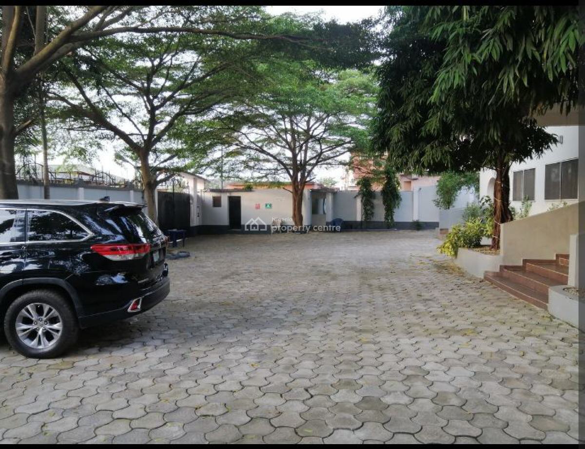 New Penthouse, Ikeja, Lagos, Mini Flat (room and Parlour) Short Let