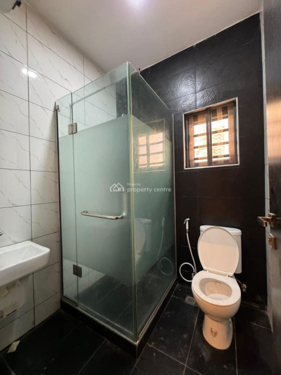 3 Bedrooms Terraced Duplex Home with 1 Bq in a Secured Estate, Carlton Gate Estate, Akobo, Ibadan, Oyo, Terraced Duplex for Sale