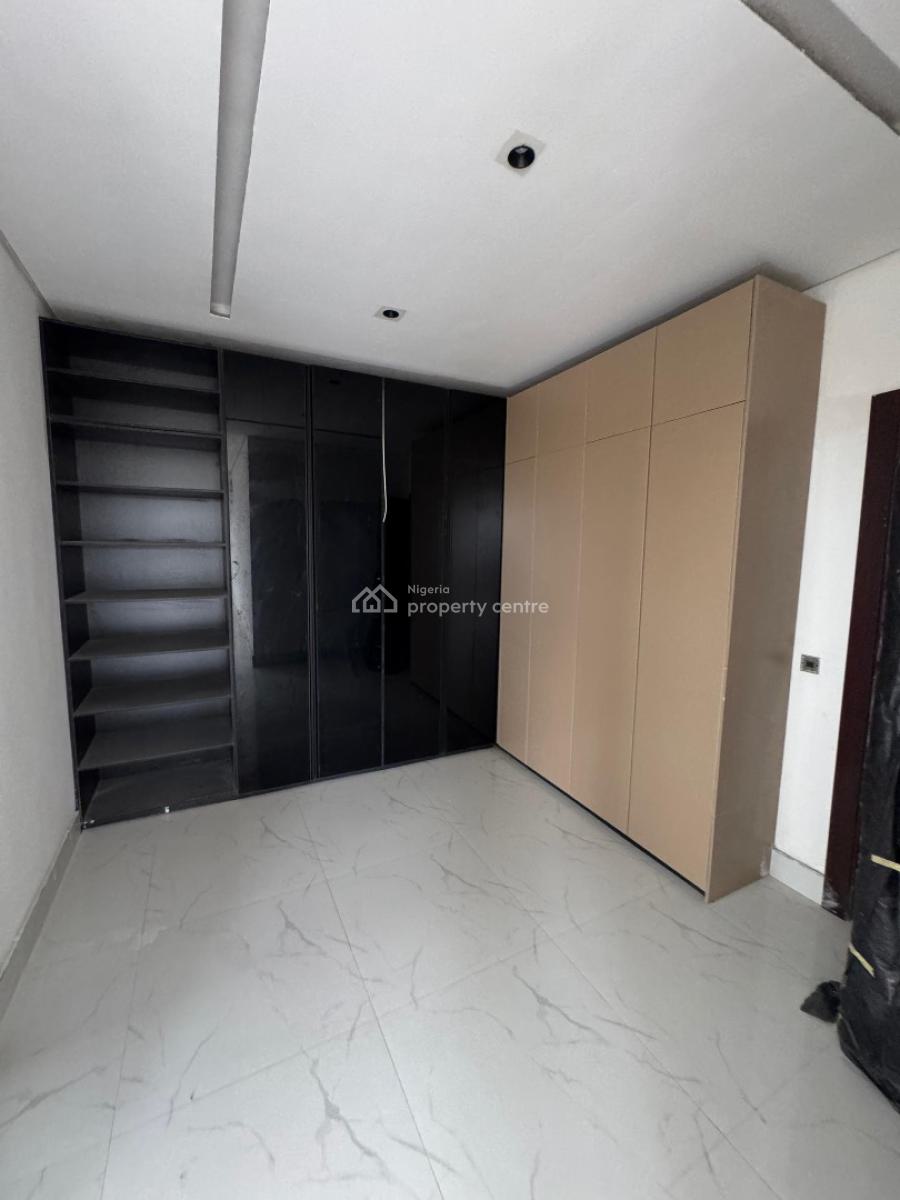 Magnificent 4 Bedroom Apartment with All Rooms Ensuite, Old Ikoyi, Ikoyi, Lagos, Flat / Apartment for Sale