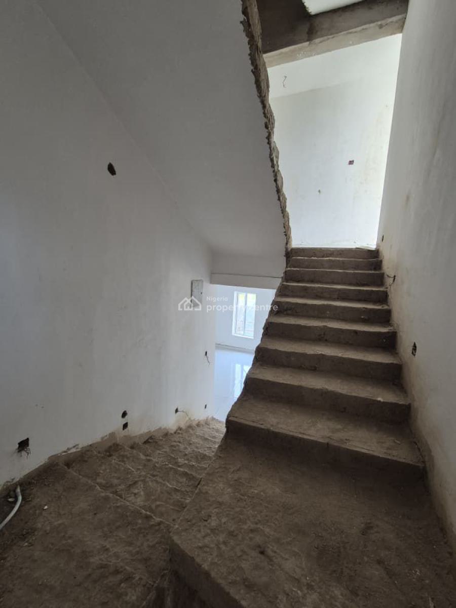 Modern & Exquisitely Detailed 4-bedroom Penthouse (triplex), Two Livin, Kolapo Ishola Gra Akobo, Akobo, Ibadan, Oyo, Detached Duplex for Sale
