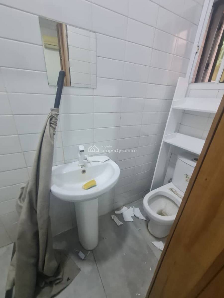 Super and Luxurious One Room Self-contain, By Nicon Town Estate Inside Platinum Estate, Ikate Elegushi, Lekki, Lagos, Self Contain (single Rooms) for Rent