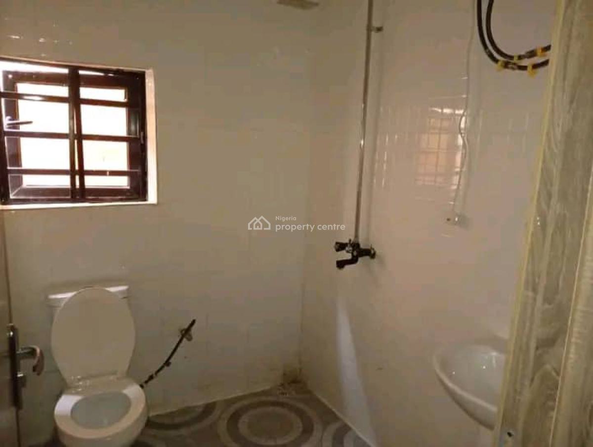 Spacious and Lovely 2 Bedroom Apartment, Gra Phase 1, Magodo, Lagos, Flat / Apartment for Rent
