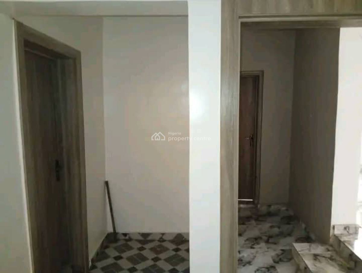 Spacious and Lovely 2 Bedroom Apartment, Gra Phase 1, Magodo, Lagos, Flat / Apartment for Rent