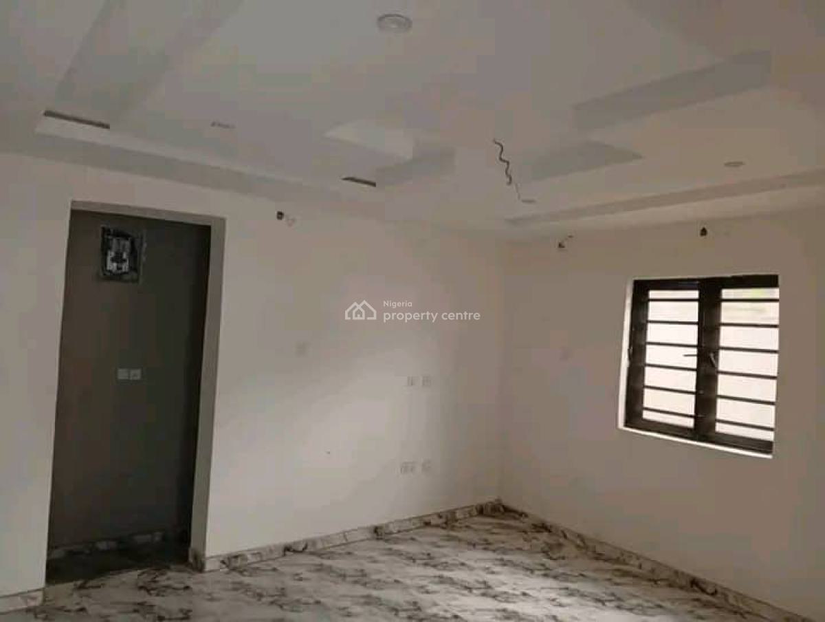 Spacious and Lovely 2 Bedroom Apartment, Gra Phase 1, Magodo, Lagos, Flat / Apartment for Rent