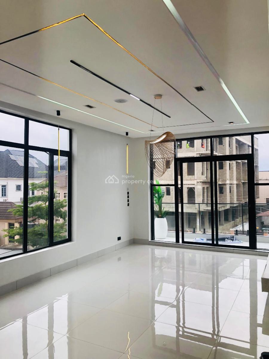 Classic 5 Bedroom Home in Oral Estate Lekki, Oral Estate, Lekki, Lagos, Detached Duplex for Sale