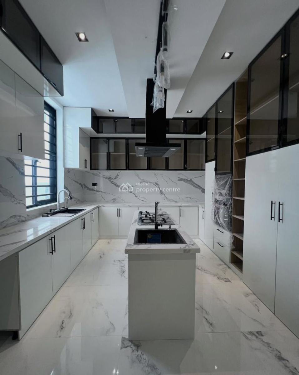 a Master Class 5 Bedroom Detached Duplex with Domestic Quarters, Pekka Pennisula, Lekki Phase 1, Lekki, Lagos, Detached Duplex for Sale