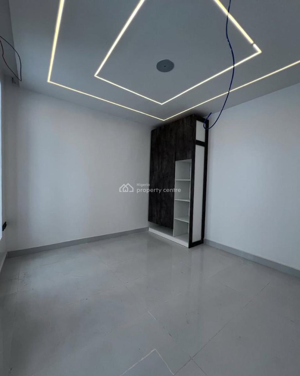 a Master Class 5 Bedroom Detached Duplex with Domestic Quarters, Pekka Pennisula, Lekki Phase 1, Lekki, Lagos, Detached Duplex for Sale