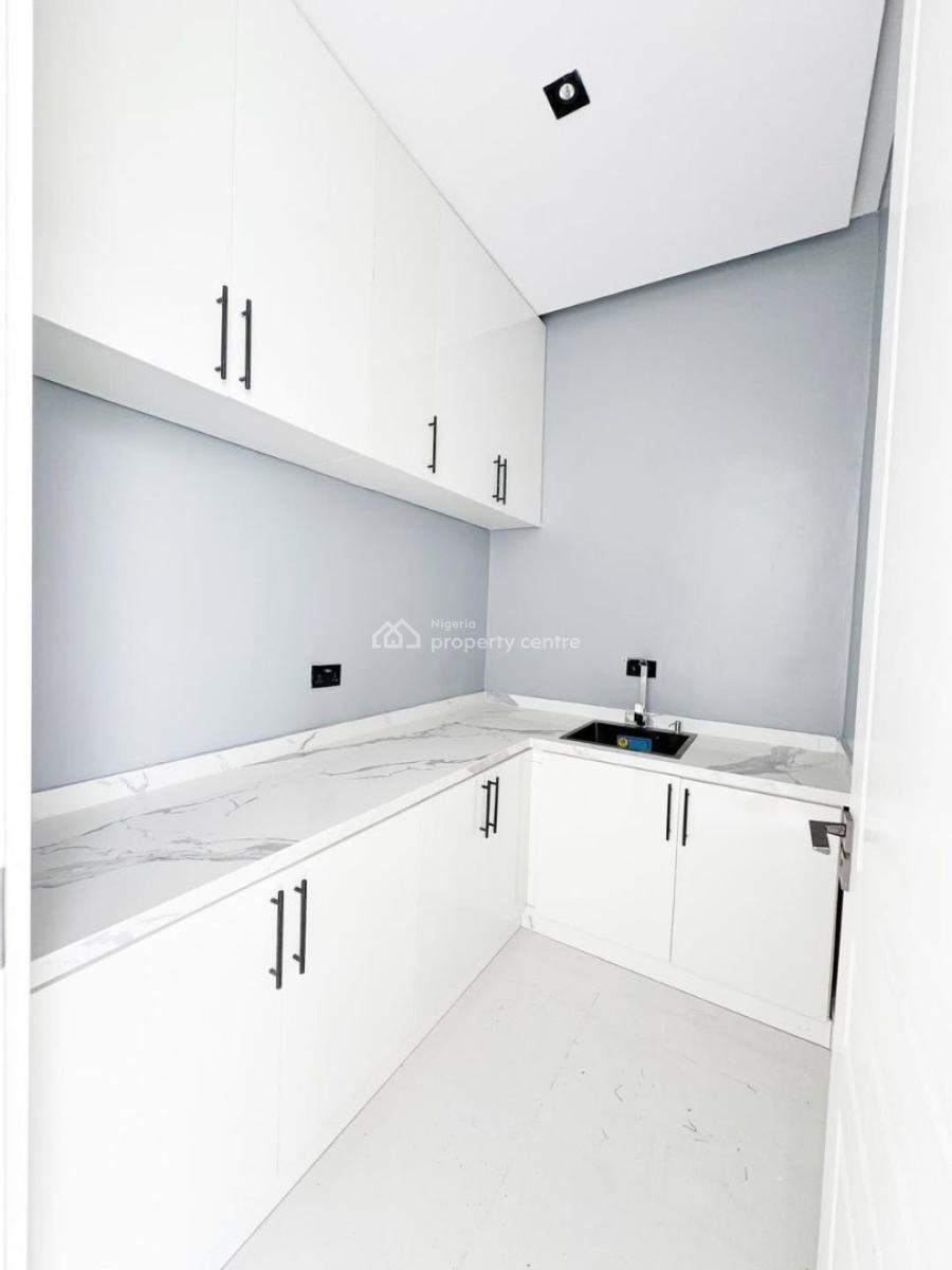 a Master Class 5 Bedroom Detached Duplex with Domestic Quarters, Pekka Pennisula, Lekki Phase 1, Lekki, Lagos, Detached Duplex for Sale