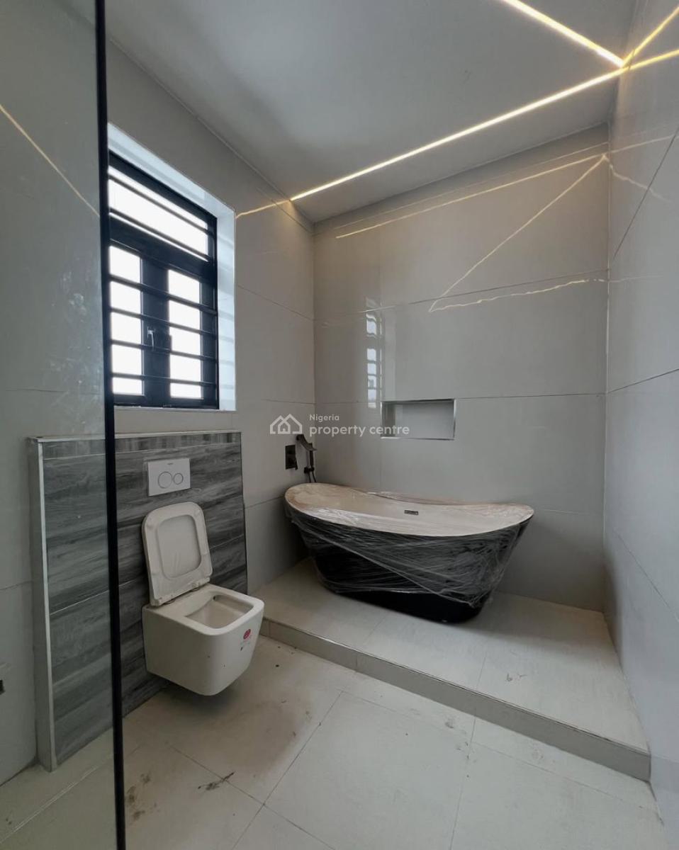 a Master Class 5 Bedroom Detached Duplex with Domestic Quarters, Pekka Pennisula, Lekki Phase 1, Lekki, Lagos, Detached Duplex for Sale