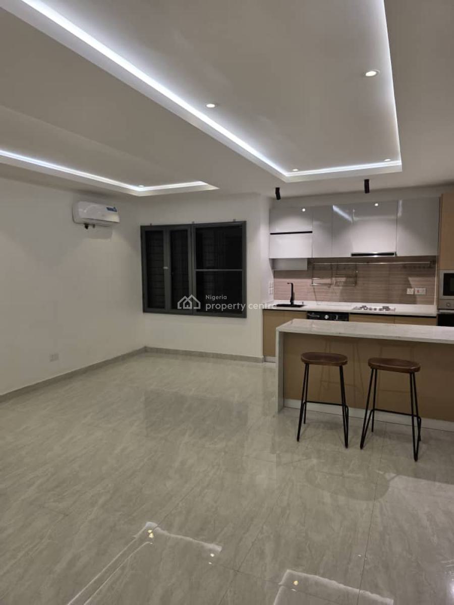 Luxury 2bedrooms Penthouse  Apartment, Osapa, Lekki, Lagos, Flat / Apartment for Sale