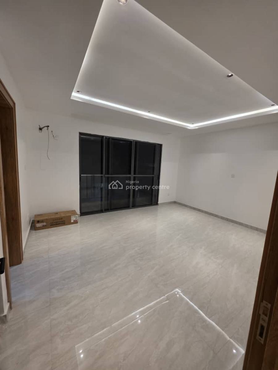 Luxury 2bedrooms Penthouse  Apartment, Osapa, Lekki, Lagos, Flat / Apartment for Sale