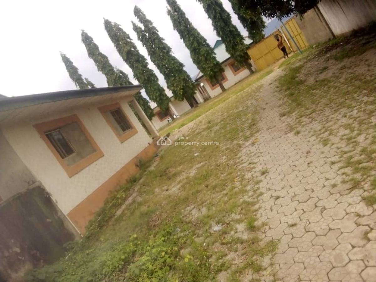 Large Commercial Complex, Along Kabba/okene Expressway, Felele. 1 Min From Ful, Lokoja, Kogi, Commercial Property for Sale