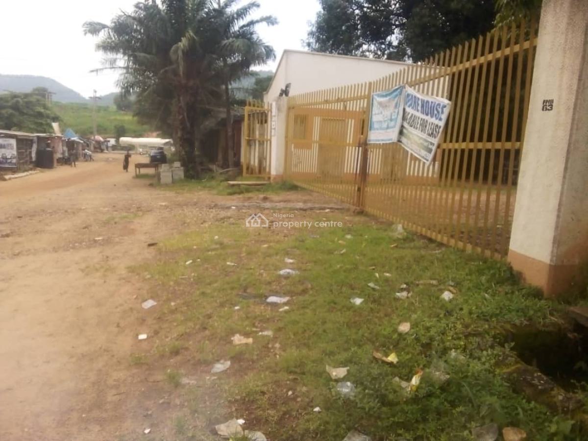 Large Commercial Complex, Along Kabba/okene Expressway, Felele. 1 Min From Ful, Lokoja, Kogi, Commercial Property for Sale