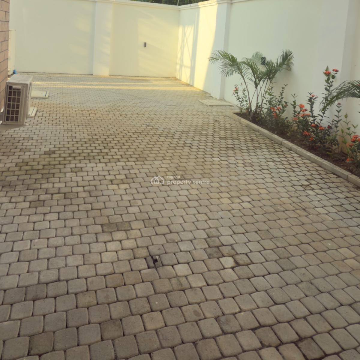 Premium 4 Bedroom House, Guzape District, Abuja, Semi-detached Duplex for Sale