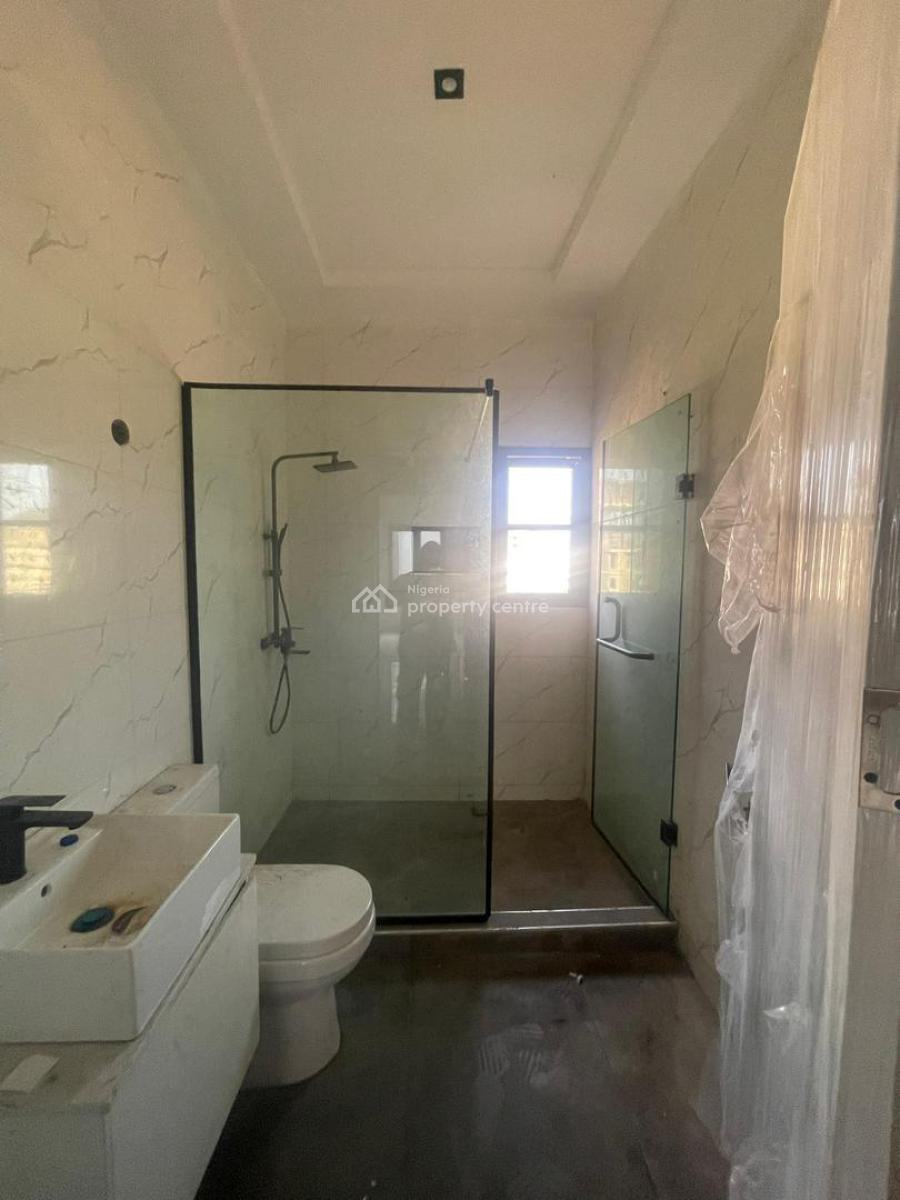Exquisitely Designed 2 Bedroom Penthouse with Elevator, Exquisite Penthouse Perfect for Airbnb in a Secured Estate, Lekki Phase 1, Lekki, Lagos, Flat / Apartment for Sale