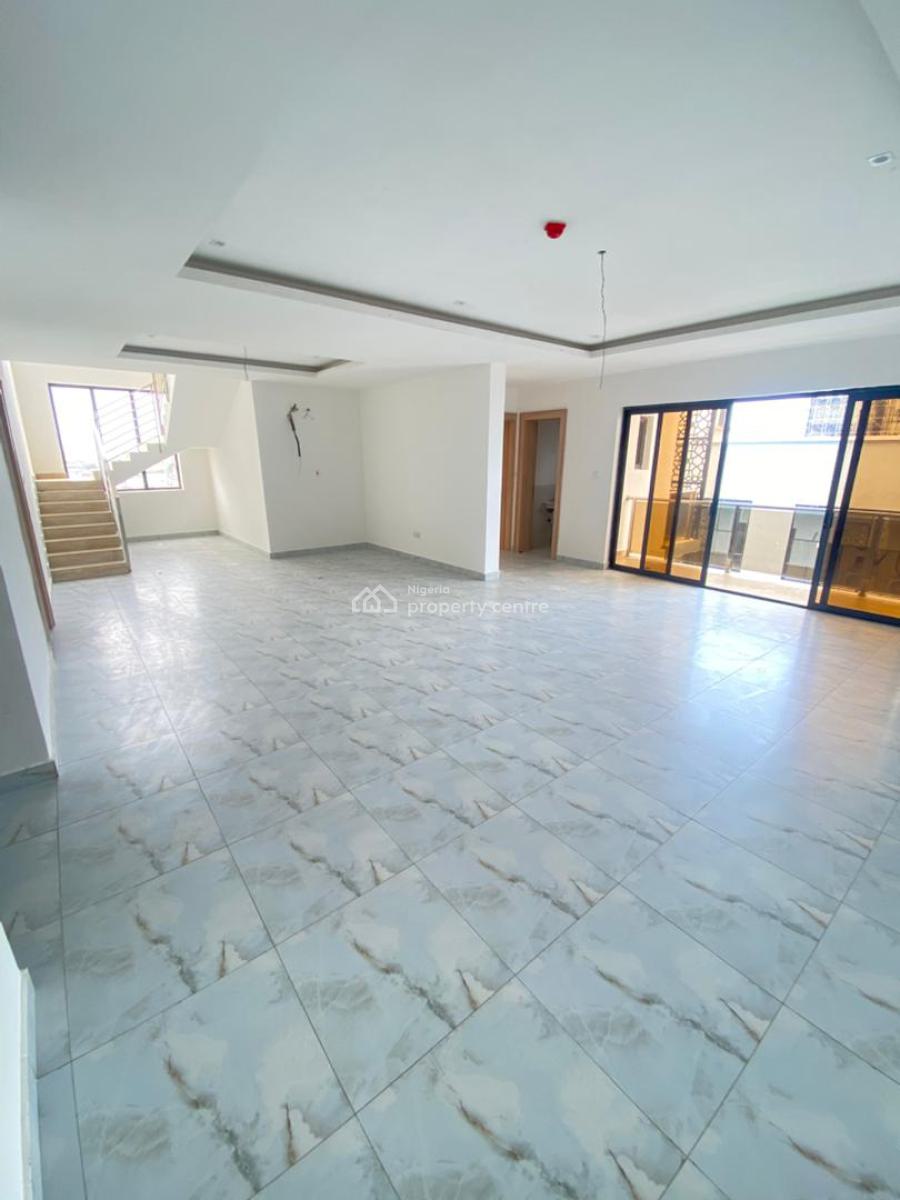 Newly Built and Serviced with 24/7 Power Supply 4 Bedroom En-suite Mai, Lekki Phase 1, Lekki, Lagos, House for Rent