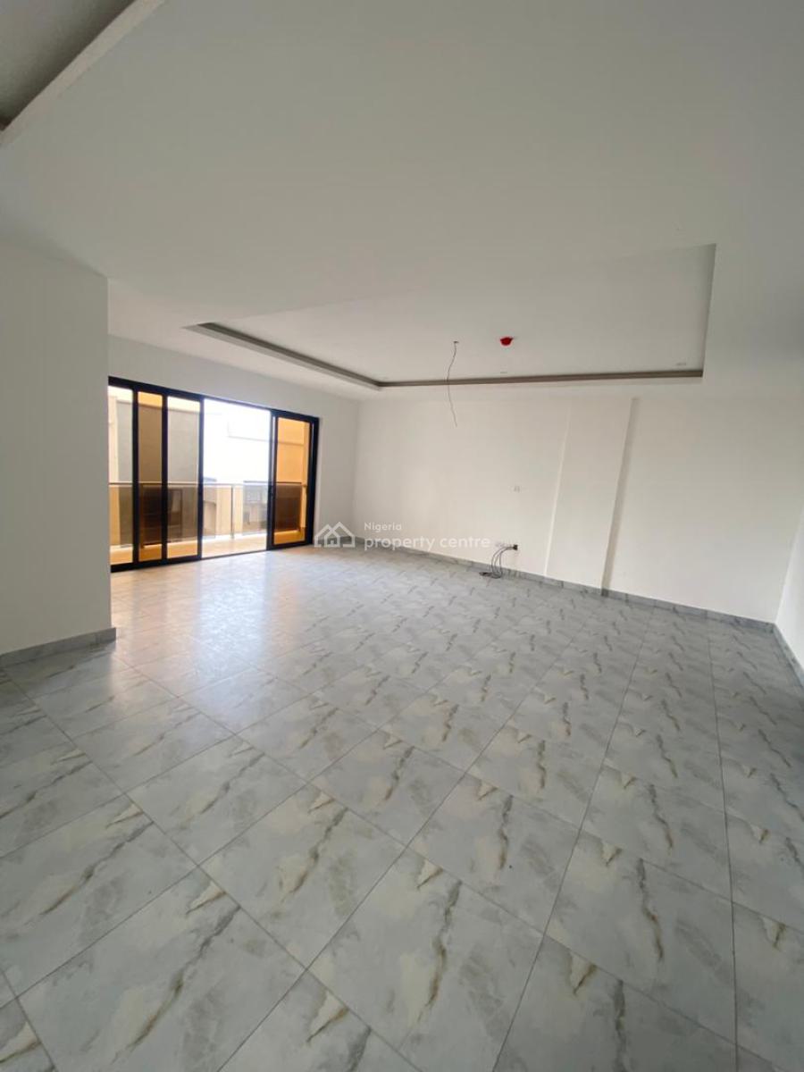 Newly Built and Serviced with 24/7 Power Supply 4 Bedroom En-suite Mai, Lekki Phase 1, Lekki, Lagos, House for Rent